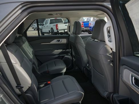 New 2026 Ford Explorer Active w/ Active Comfort Package AWD/4WD image 22