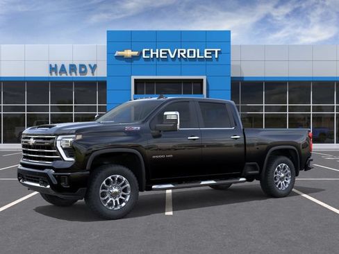 New 2026 Chevrolet Silverado 2500 LT w/ Z71 Chrome Sport Edition AWD/4WD image 2