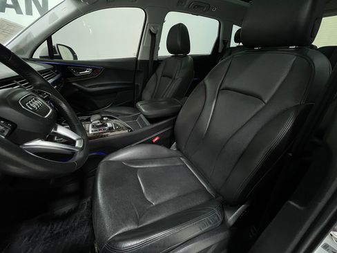 Used 2018 Audi Q7 3.0T Prestige w/ Prestige Package image 15