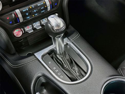 Used 2020 Ford Mustang GT Premium w/ GT Performance Package RWD image 15
