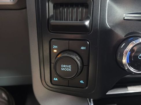 Certified 2025 Ford F150 Lariat AWD/4WD image 22