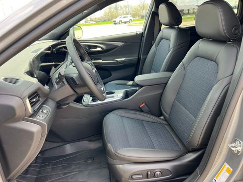 New 2026 Buick Envista Preferred w/ Convenience I Package image 3