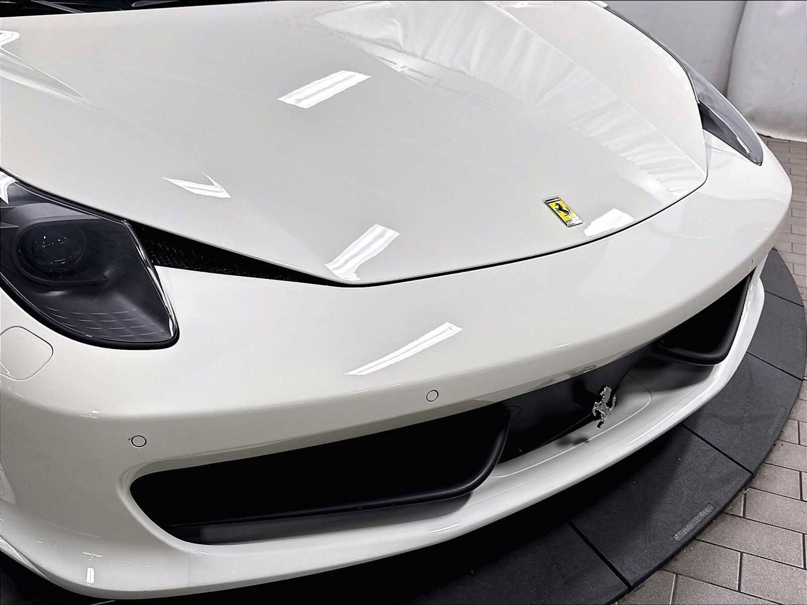 Used 2015 Ferrari 458 Spider RWD image 29
