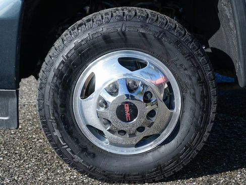 Used 2019 GMC Sierra 3500 Denali w/ Duramax Plus Package AWD/4WD image 45