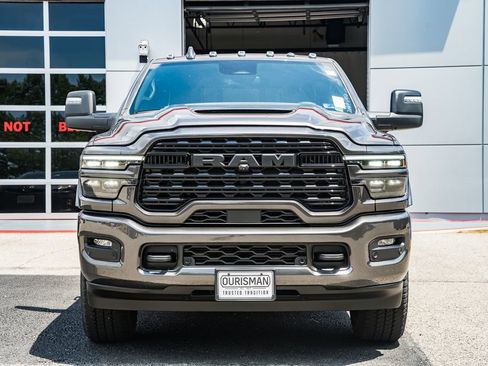 New 2026 RAM 2500 Limited AWD/4WD image 2