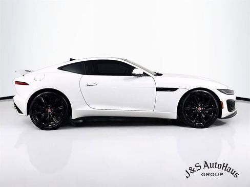 Used 2021 Jaguar F-TYPE R image 8