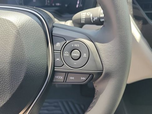 New 2026 Toyota Corolla Cross LE FWD image 21