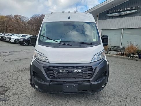 New 2025 RAM ProMaster 2500 w/ Convenience Group image 2