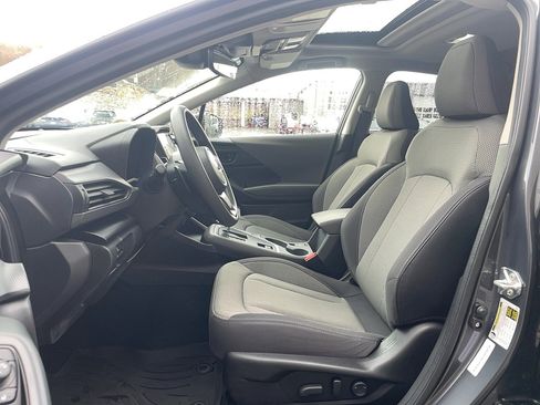 Used 2024 Subaru Crosstrek 2.0i Premium AWD/4WD image 8