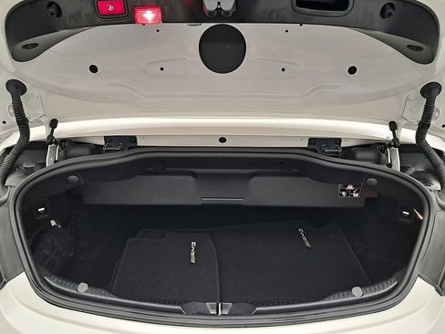 Used 2018 Mercedes-Benz C 300 4MATIC Cabriolet image 41