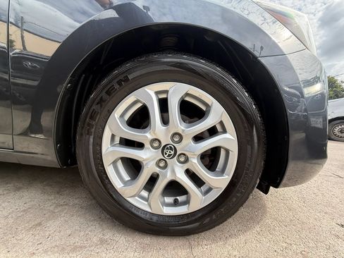 Used 2017 Toyota Yaris iA FWD image 26