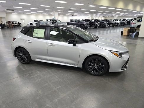 New 2026 Toyota Corolla XSE FWD image 6
