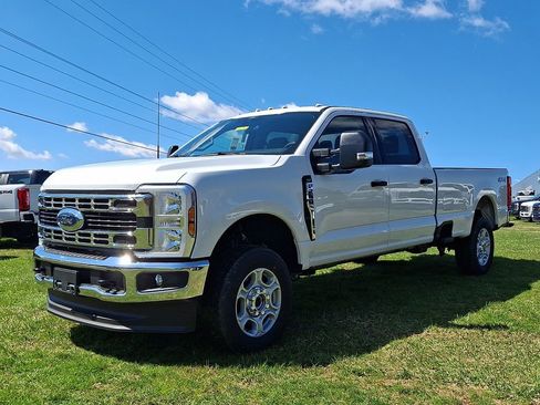 New 2026 Ford F250 XLT AWD/4WD image 2