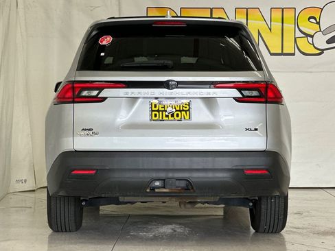 Used 2024 Toyota Grand Highlander XLE image 5