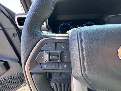 Used 2025 Toyota Tacoma TRD Sport RWD image 20