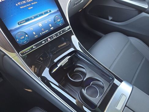 New 2026 Mercedes-Benz GLC 300 image 25