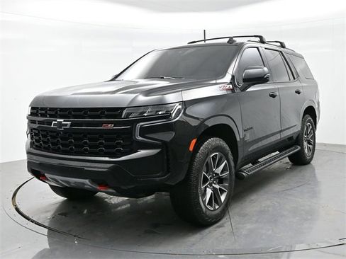 Used 2023 Chevrolet Tahoe Z71 w/ Luxury Package image 3