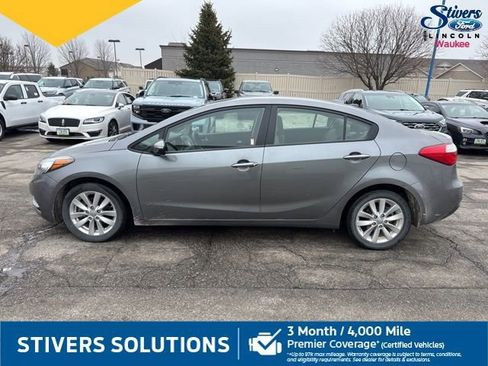 Used 2016 Kia Forte LX w/ LX Popular Plus Package image 7
