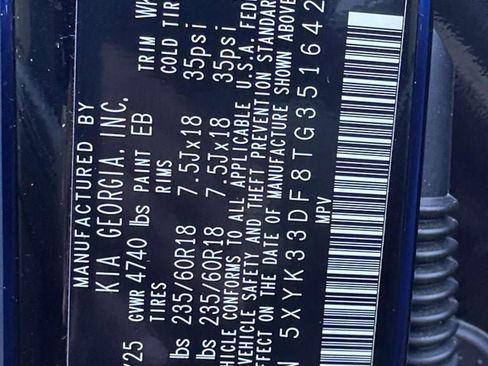 Certified 2026 Kia Sportage EX w/ EX Panorama Roof Package FWD image 35