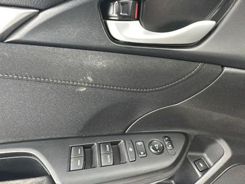 Used 2018 Honda Civic EX image 17