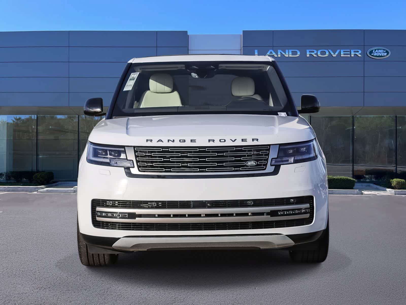 New 2026 Land Rover Range Rover SE AWD/4WD image 2