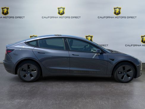Used 2023 Tesla Model 3 Standard Range RWD image 6