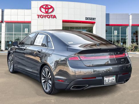 Used 2019 Lincoln MKZ Reserve FWD image 5