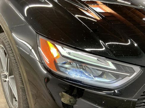 Used 2025 Audi Q5 e Premium Plus w/ Premium Plus Package image 30