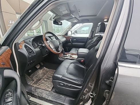 Used 2019 INFINITI QX80 Luxe image 5