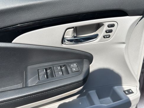Used 2022 Honda Pilot Touring image 18