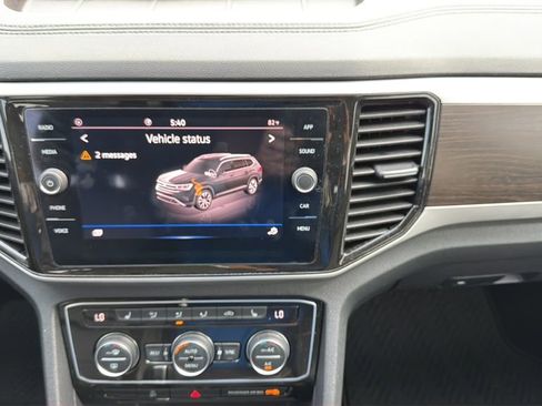 Used 2023 Volkswagen Atlas SE w/ Panoramic Sunroof Package image 15
