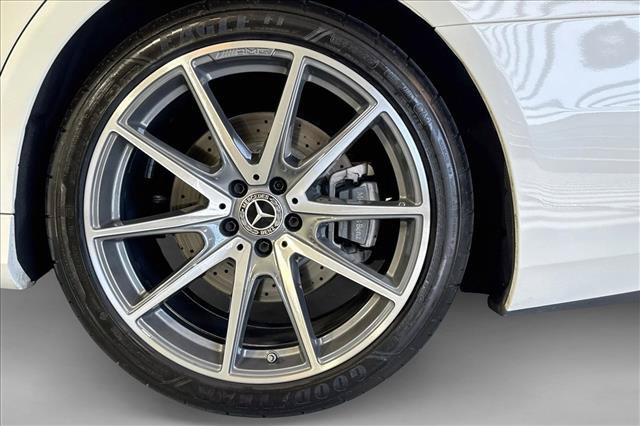 Used 2020 Mercedes-Benz S 560 Sedan image 30