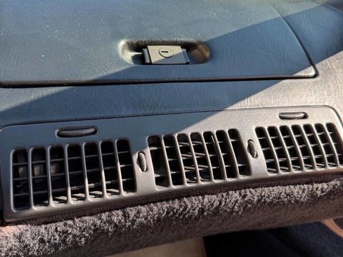 Used 1992 Chevrolet Corvette Coupe image 14