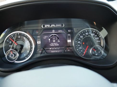 Used 2020 RAM 1500 Big Horn AWD/4WD image 12