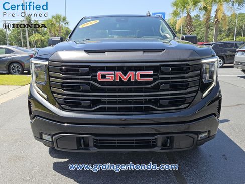 Used 2024 GMC Sierra 1500 Elevation AWD/4WD image 8