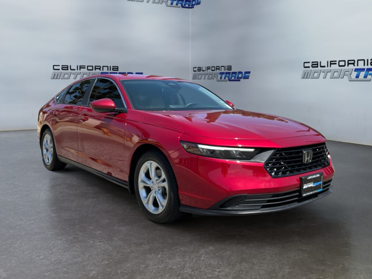 Used 2024 Honda Accord LX image 3