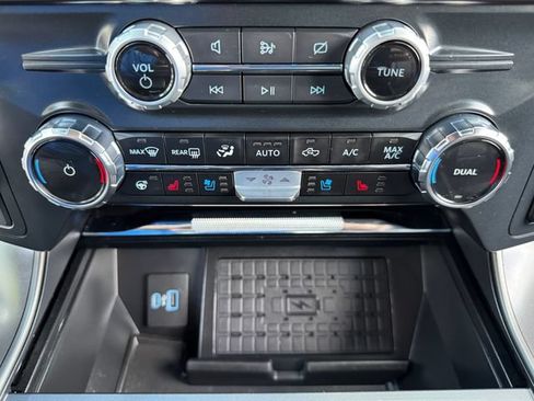 Used 2024 Ford F150 Lariat w/ Equipment Group 502A High AWD/4WD image 31