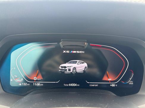 Used 2022 BMW X6 M50i w/ Executive Package AWD/4WD image 14