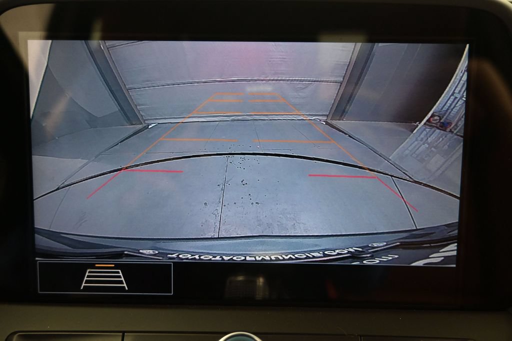 Used 2020 Chevrolet Camaro LT w/ Technology Package RWD image 24