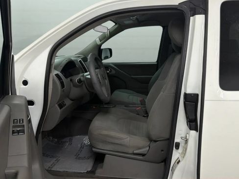 Used 2020 Nissan Frontier S RWD image 20
