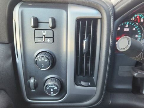 Used 2017 GMC Sierra 2500 SLE w/ HD SLE Preferred Plus Package image 25