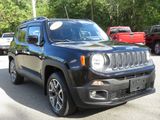 Used 2017 Jeep Renegade Latitude w/ Popular Equipment Group image 4