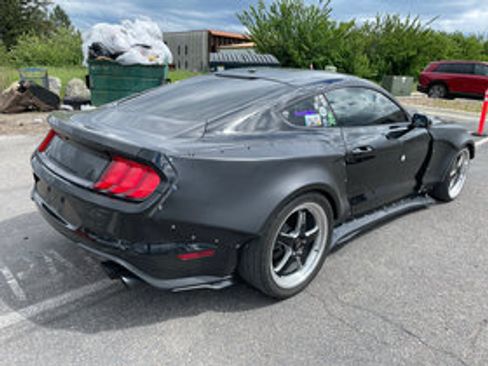Used 2020 Ford Mustang GT Premium w/ GT Performance Package RWD image 7