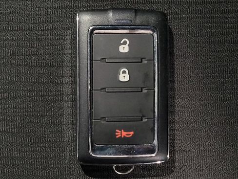 Used 2023 Jeep Grand Cherokee L Laredo RWD image 32