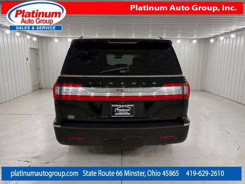 Used 2018 Lincoln Navigator Reserve w/ Technology Package AWD/4WD image 4