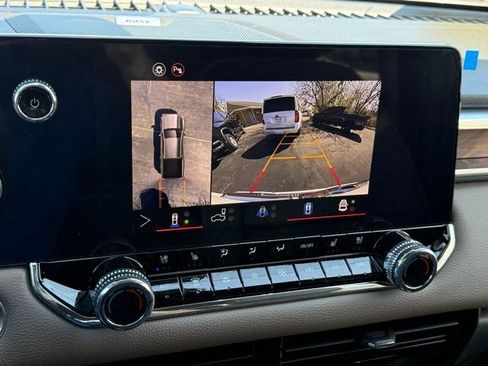 New 2026 GMC Canyon Denali AWD/4WD image 37