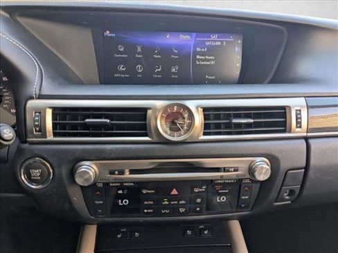 Used 2016 Lexus GS 200t w/ Premium Package RWD image 15