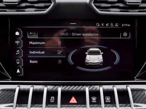 Used 2021 Lamborghini Urus image 82