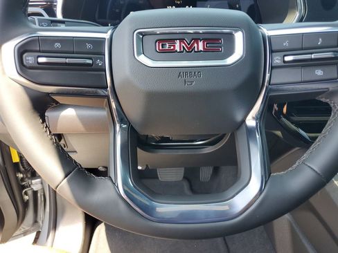 New 2026 GMC Canyon Elevation AWD/4WD image 11