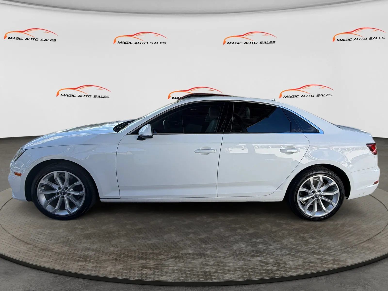 Used 2019 Audi A4 2.0T Premium w/ Convenience Package FWD image 7